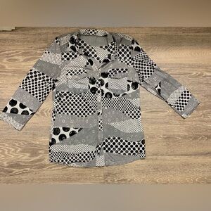 Dress shirt. Size small. Stretchy material.